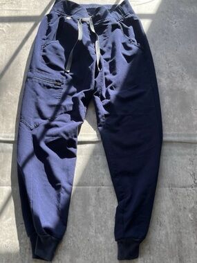Figs Navy Scrub Pants Bottoms Women’s XXSP Petite Jogger